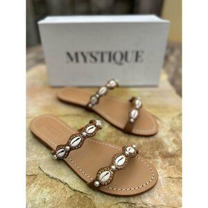 Mystique Cowrie Shells Rhinestones & Pearls Embellished Leather Sandals Size 10
